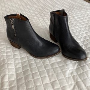 Lucky Brand booties